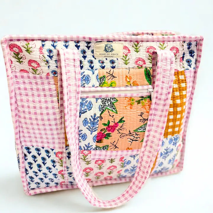 Heart of Grace- Lila Chapelle | Quilted Zipper Tote