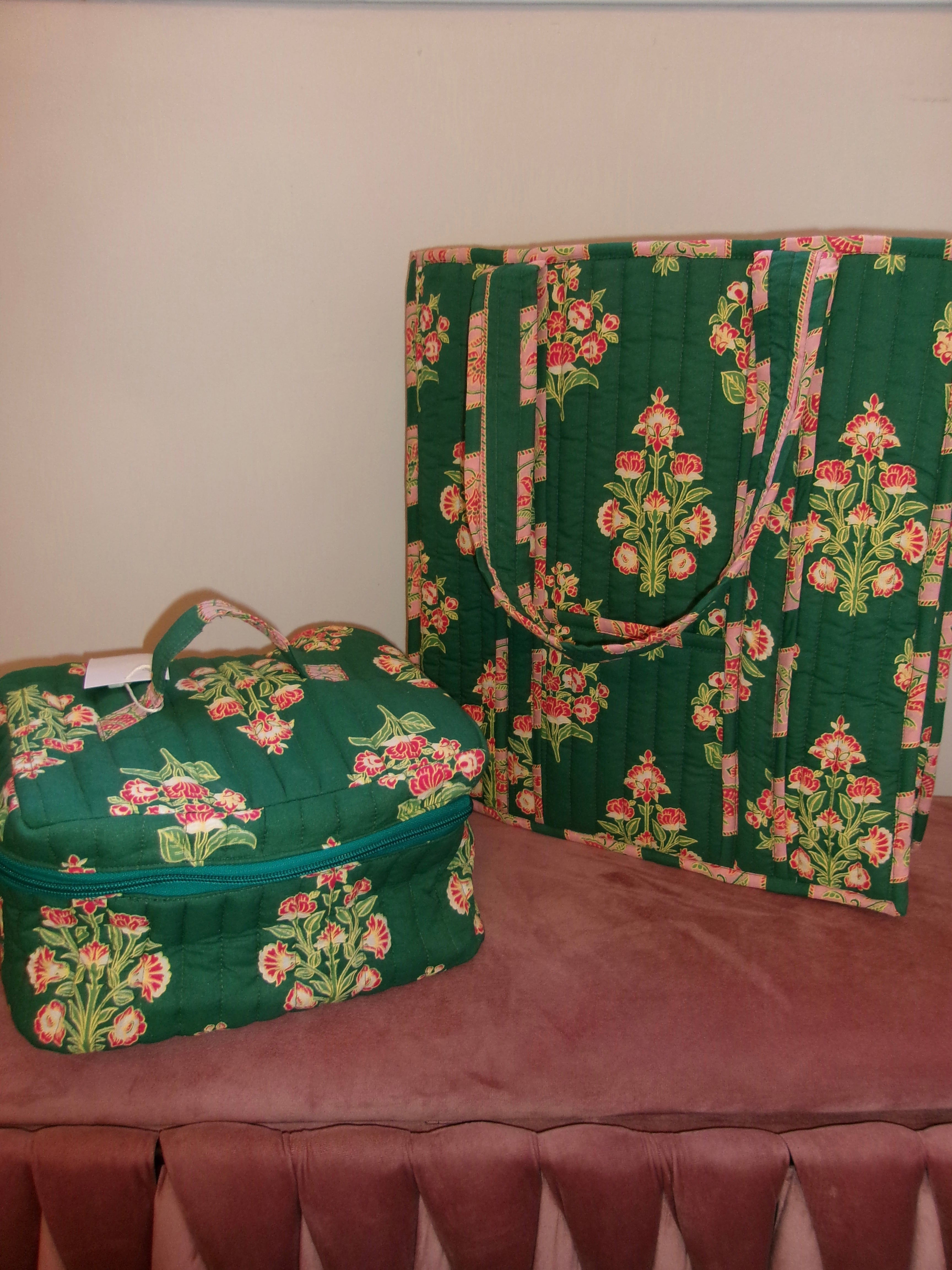 Heart of Grace- Elodie Luxe Quilted Cosmetic Bags Set