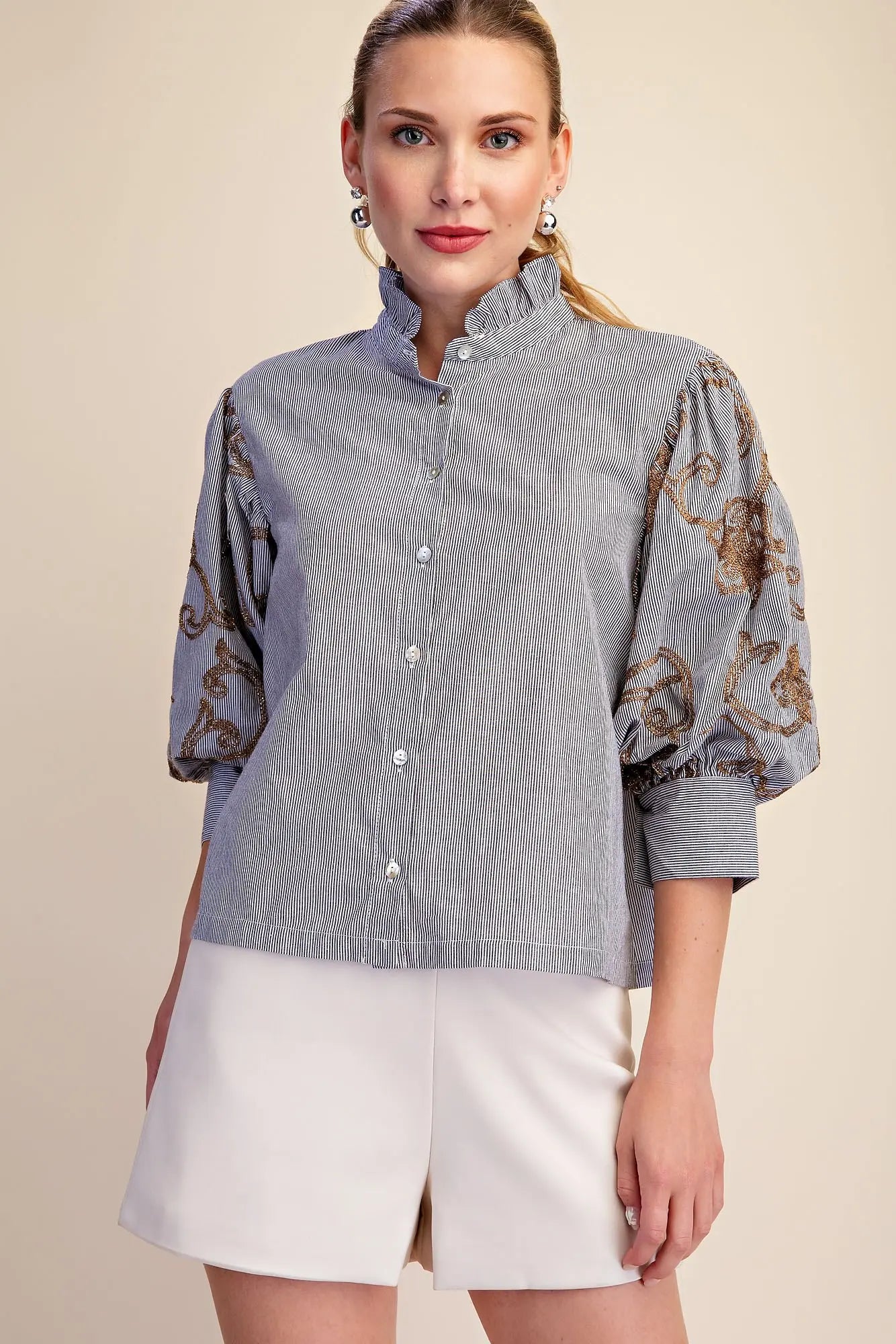 Ruffle Neck Embroidery Puff Sleeve Blouse