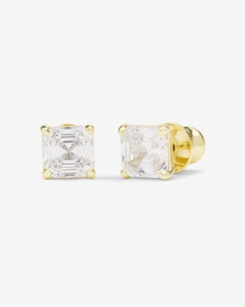 Queens 6mm Studs